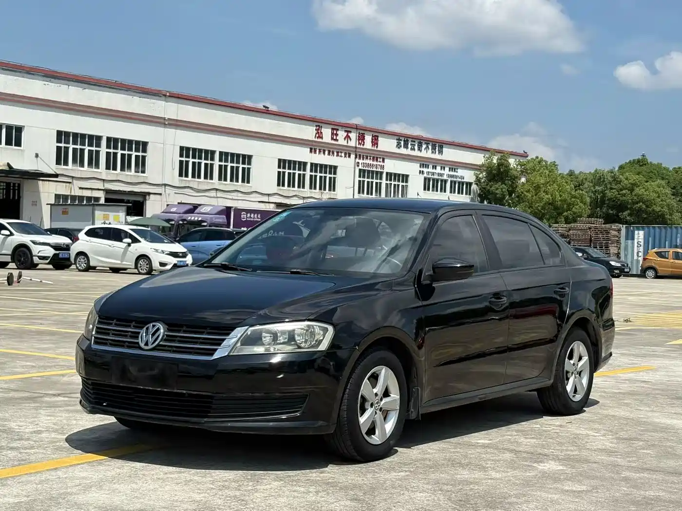 Volkswagen Lavida 2013 Facelift Classic 1.6L Automatic Trend