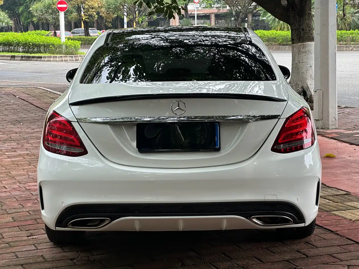 Mercedes-Benz C-Class 2015 C 200 L Sport фото 3