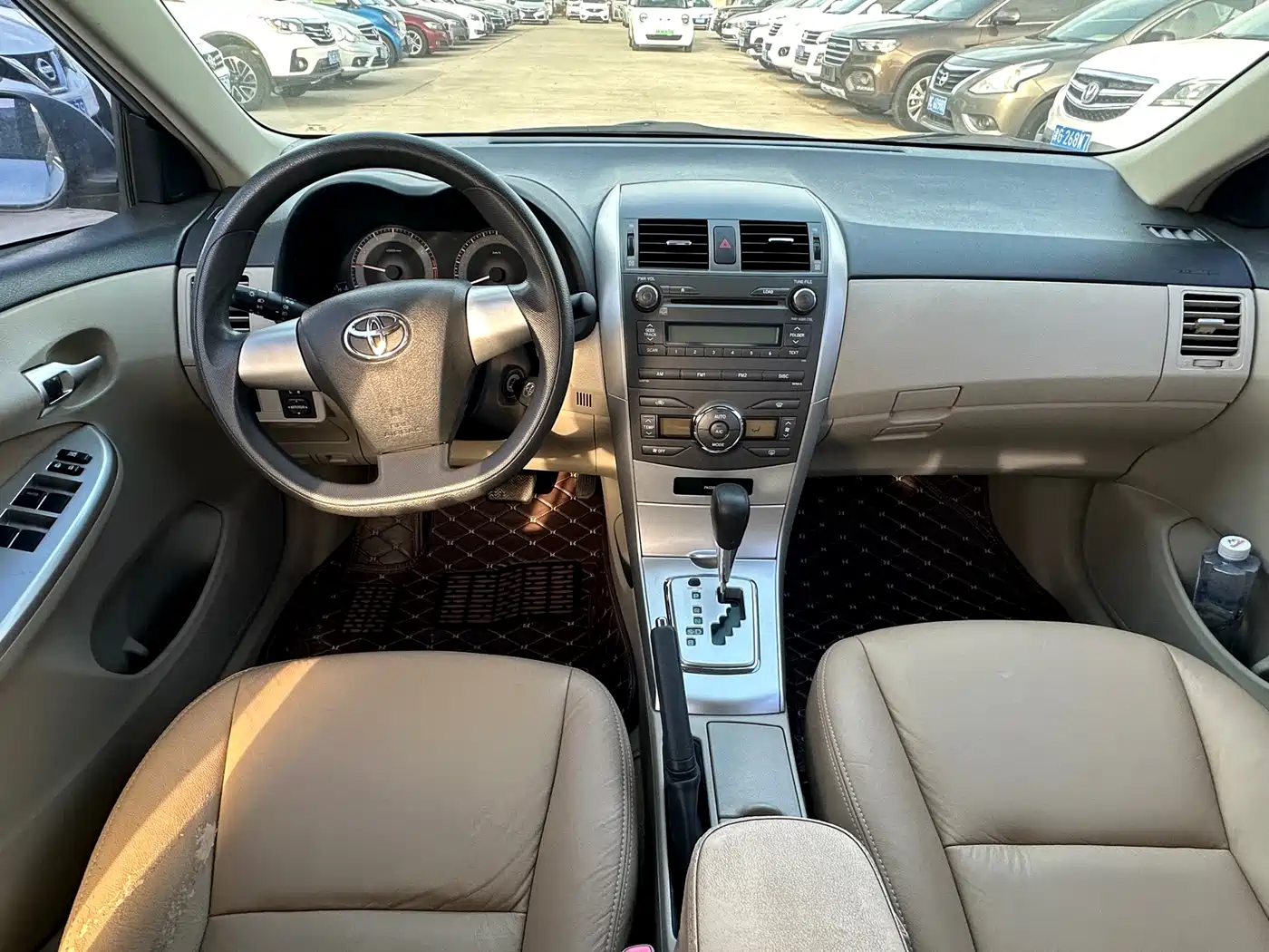 Toyota Corolla 2012 Styling Edition 1.8L CVT GL-i фото 13