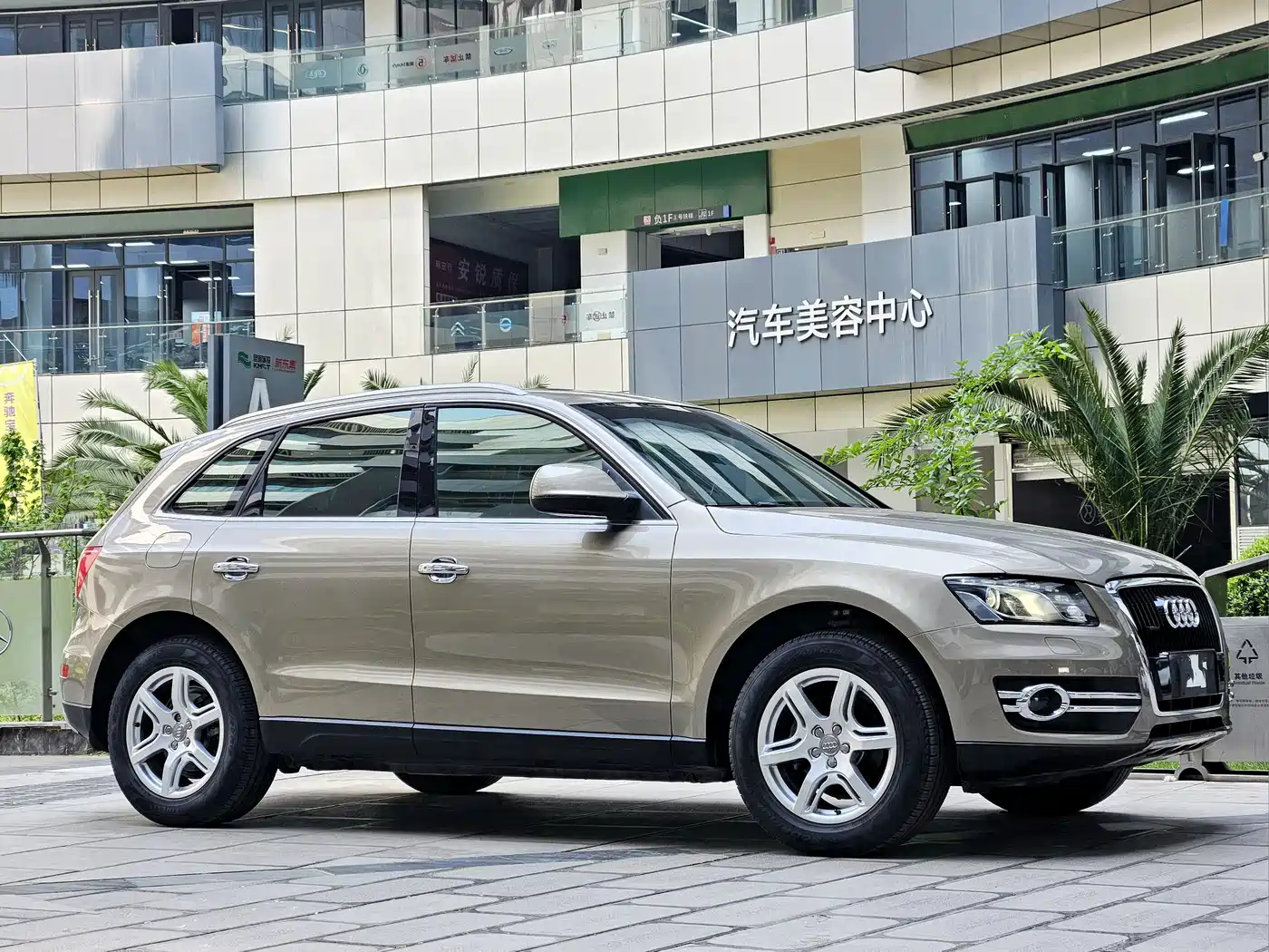 Audi Q5 2012 2.0TFSI Technology фото 3
