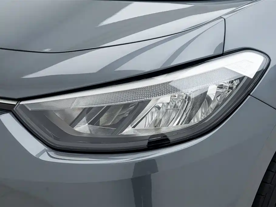 Volkswagen ID.3 2022 Pure Clean Edition фото 10