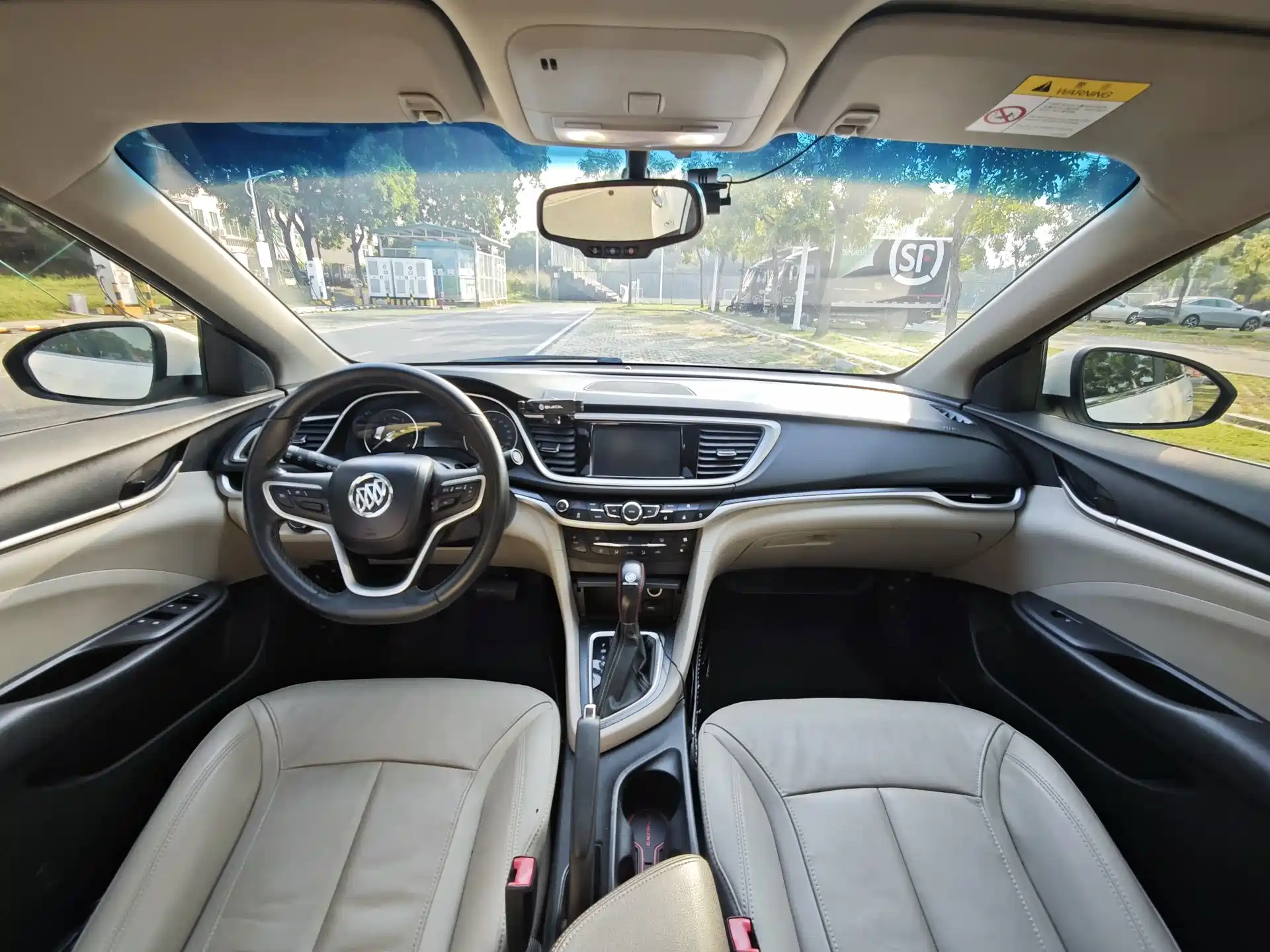 Фото 13 - Buick Excelle