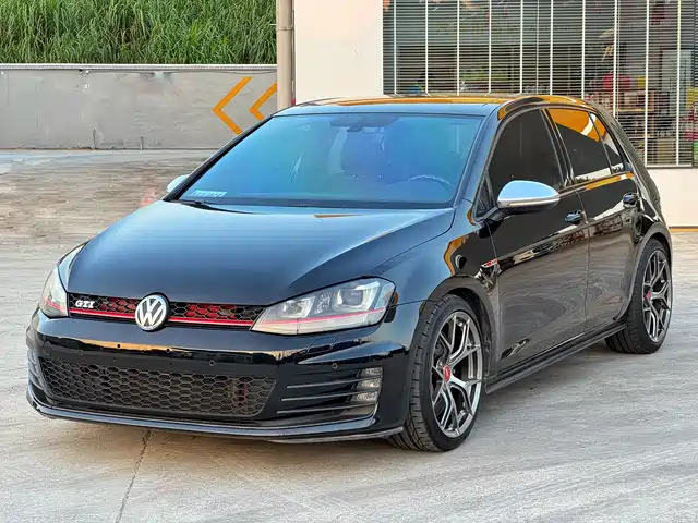 Volkswagen Golf GTI 2016 2.0TSI GTI