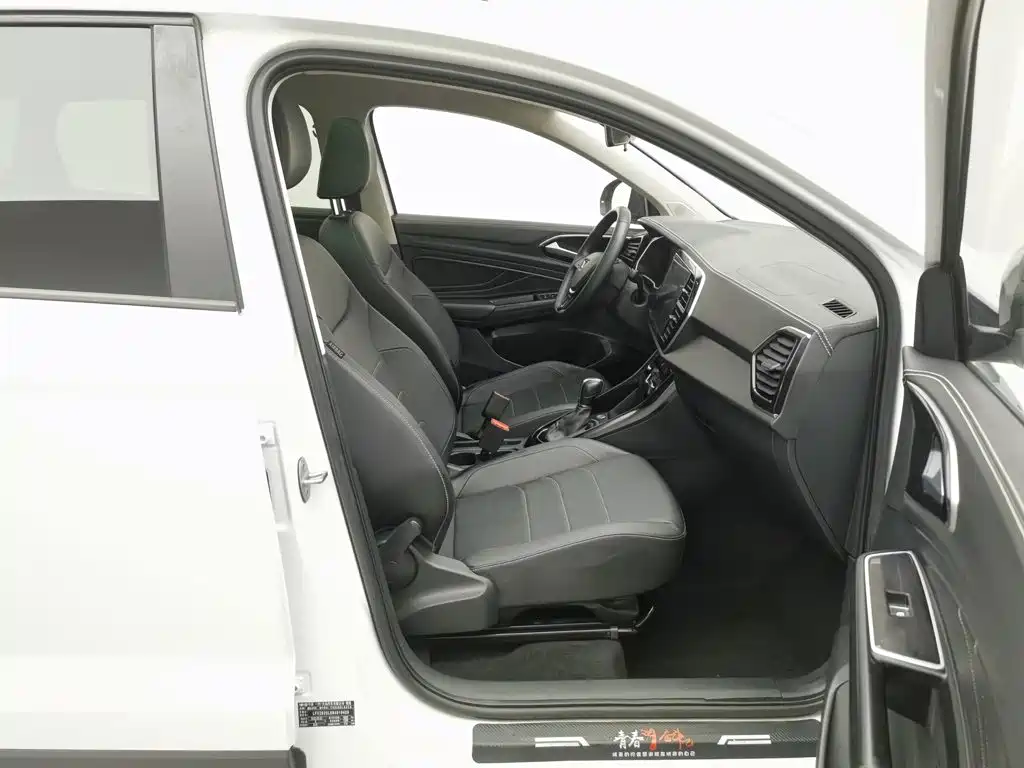 Фото 23 - Jetta VS7