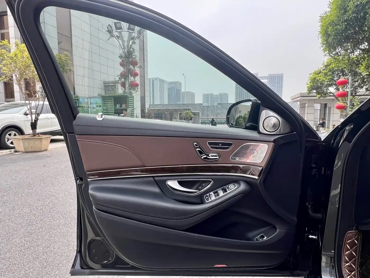 Mercedes-Benz S-Class 2016 S 320 L Luxury фото 11