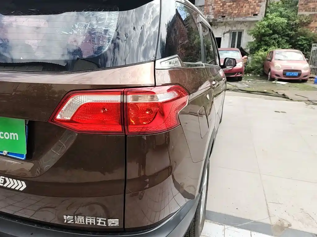 Wuling Motors Wuling Hongguang S3 2018 2018 1.5L Manual Luxury China V