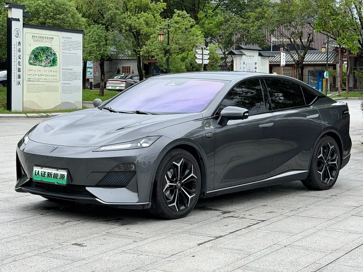 2025 Deepal SL03