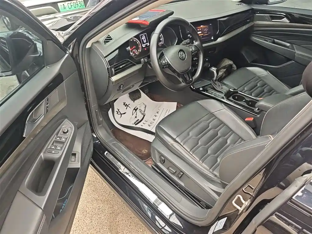 Volkswagen Passat 2019 330TSI Elite Version China VI фото 16