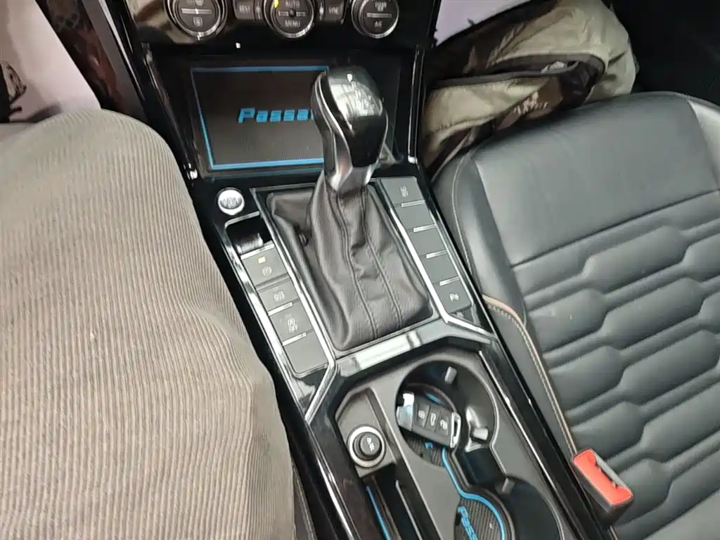 Volkswagen Passat 2019 330TSI Elite Version China VI фото 14