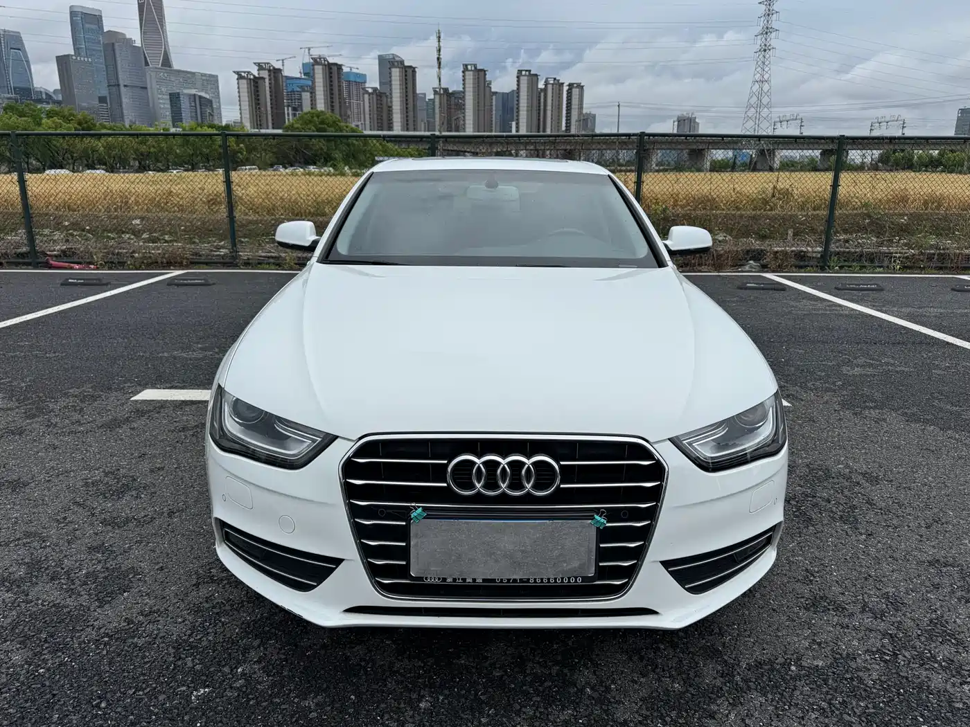 Audi A4L 2016 35 TFSI Automatic Standard фото 2