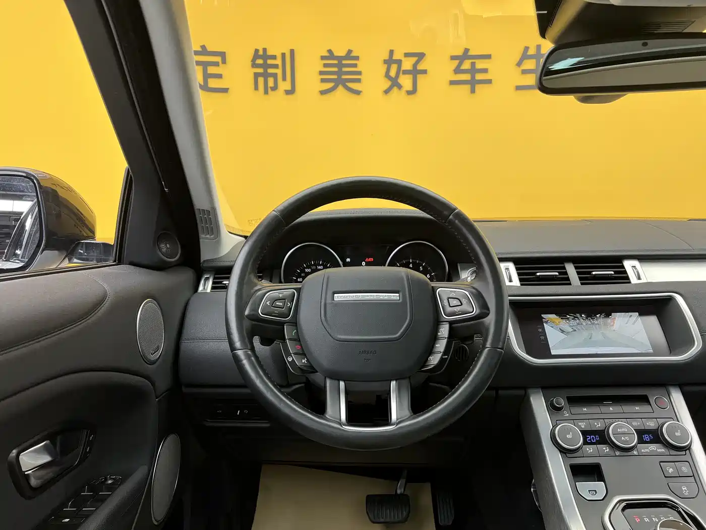 Land Rover Range Rover Evoque 2018 240PS SE Smart Edition фото 14