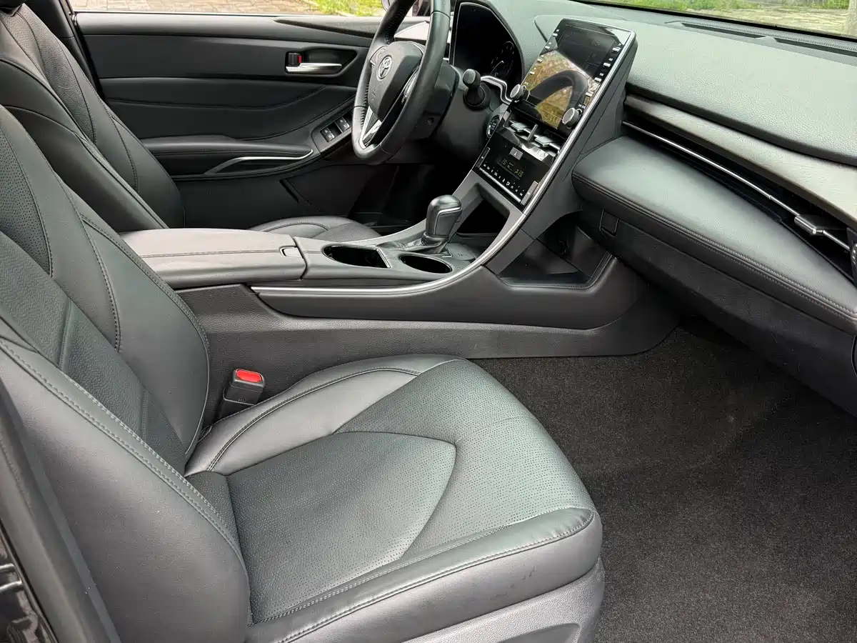 Toyota Avalon 2019 2.0L XLE Premium Edition (China VI) фото 8