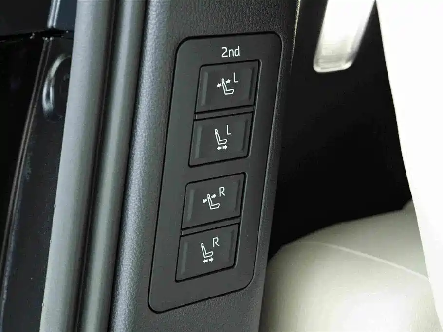 Toyota Vellfire 2025 2024 Crown Hybrid 2.5L Premium Edition