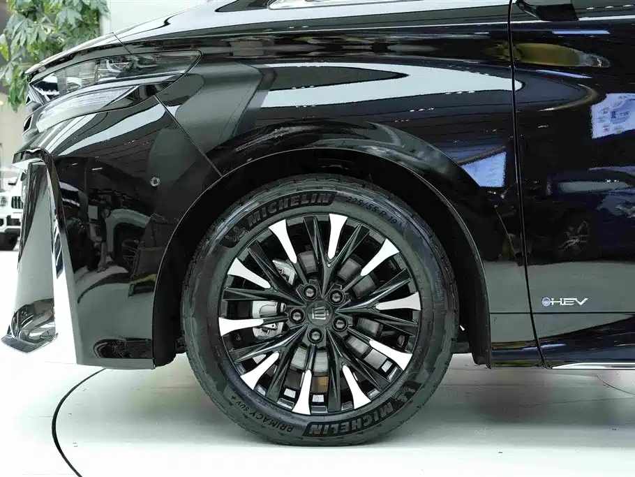 Toyota Vellfire 2025 2024 Crown Hybrid 2.5L Premium Edition