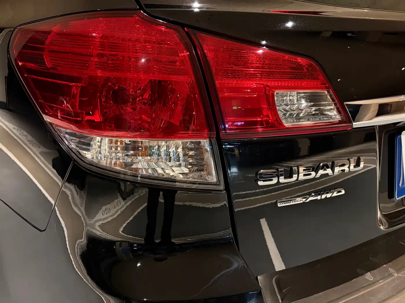 Subaru Outback 2012 2.5i Luxury Navigation Edition фото 7