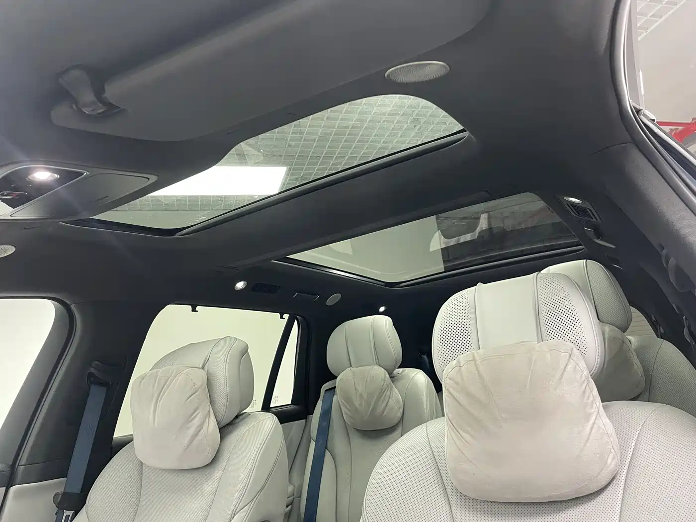 AITO Wenjie AITO M9 2024 Extended Range Ultra 42kWh 6-Seater фото 8