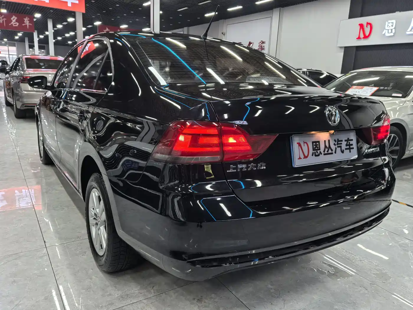 Volkswagen Santana 2018 1.5L Manual Trend Edition фото 9