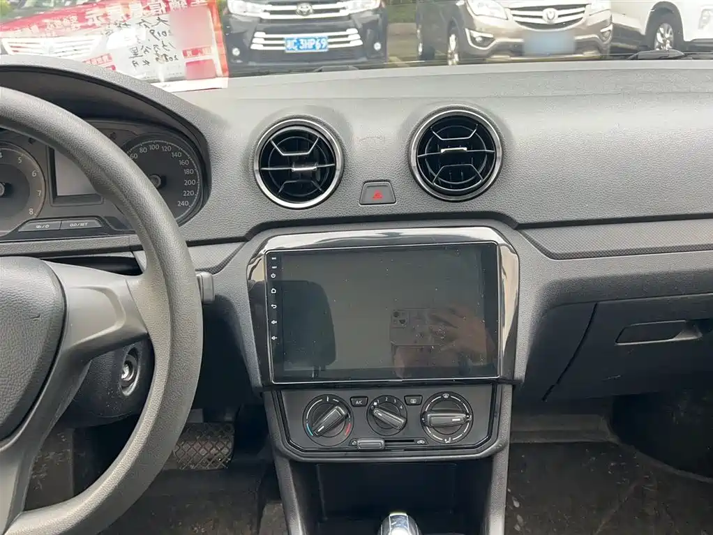 Volkswagen Jetta 2019 Dream Edition 1.5L Auto Fashion фото 4