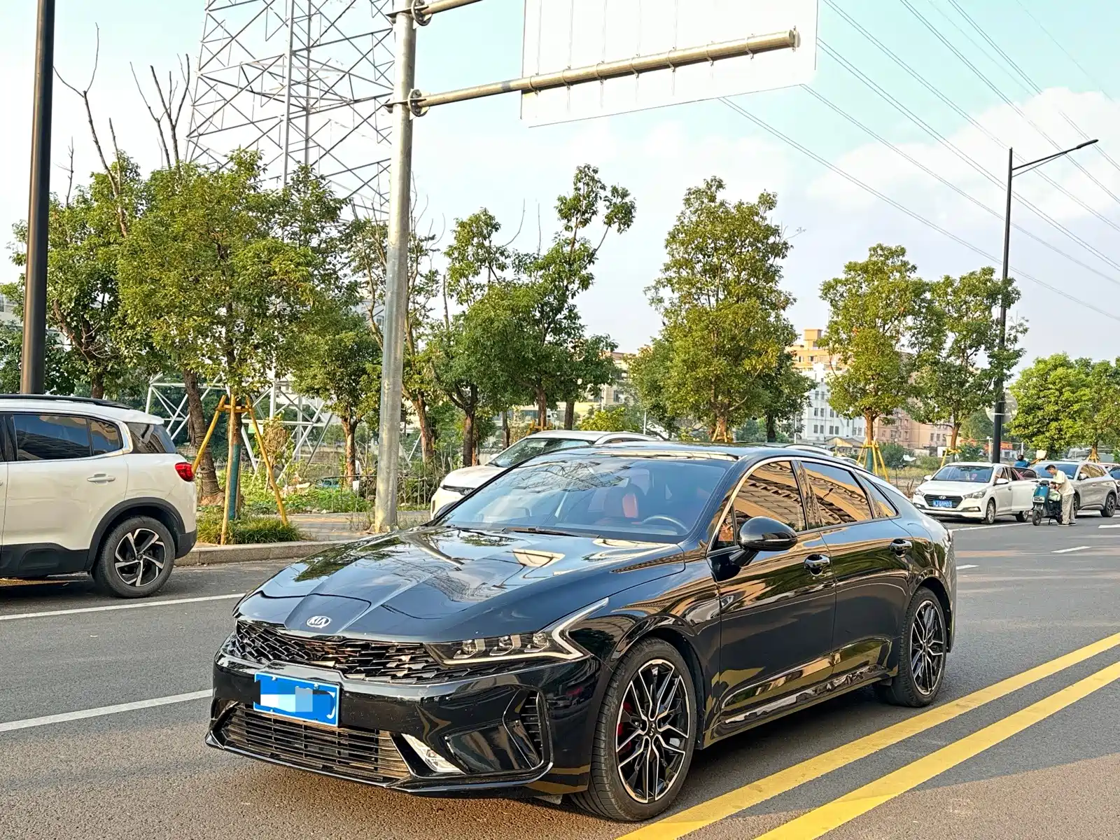 Фото 1 - Kia K5