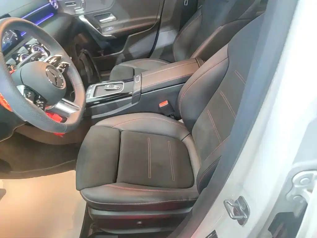Mercedes-Benz A-Class 2025 2025 A 200 L Fashion Edition