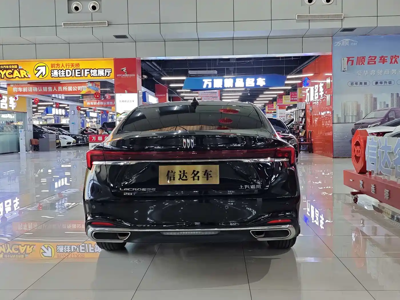 BUICK LACROSSE