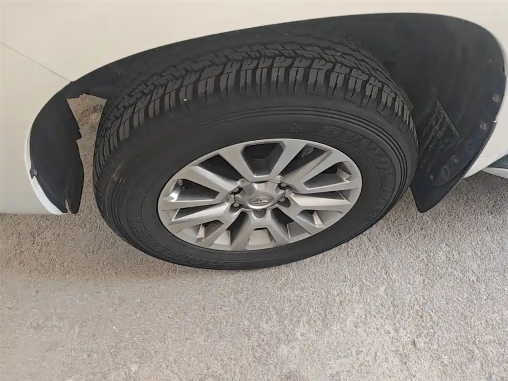 Toyota Prado 2018 3.5L Automatic TX-L NAVI Rear-mounted Spare Tire фото 23