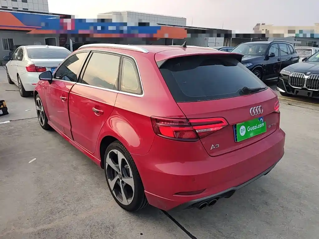 Photo 5 - Audi A3