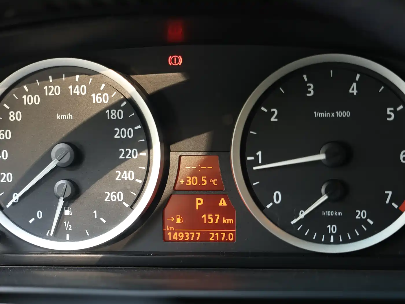 BMW 5 Series (Import) 2004 545i фото 12