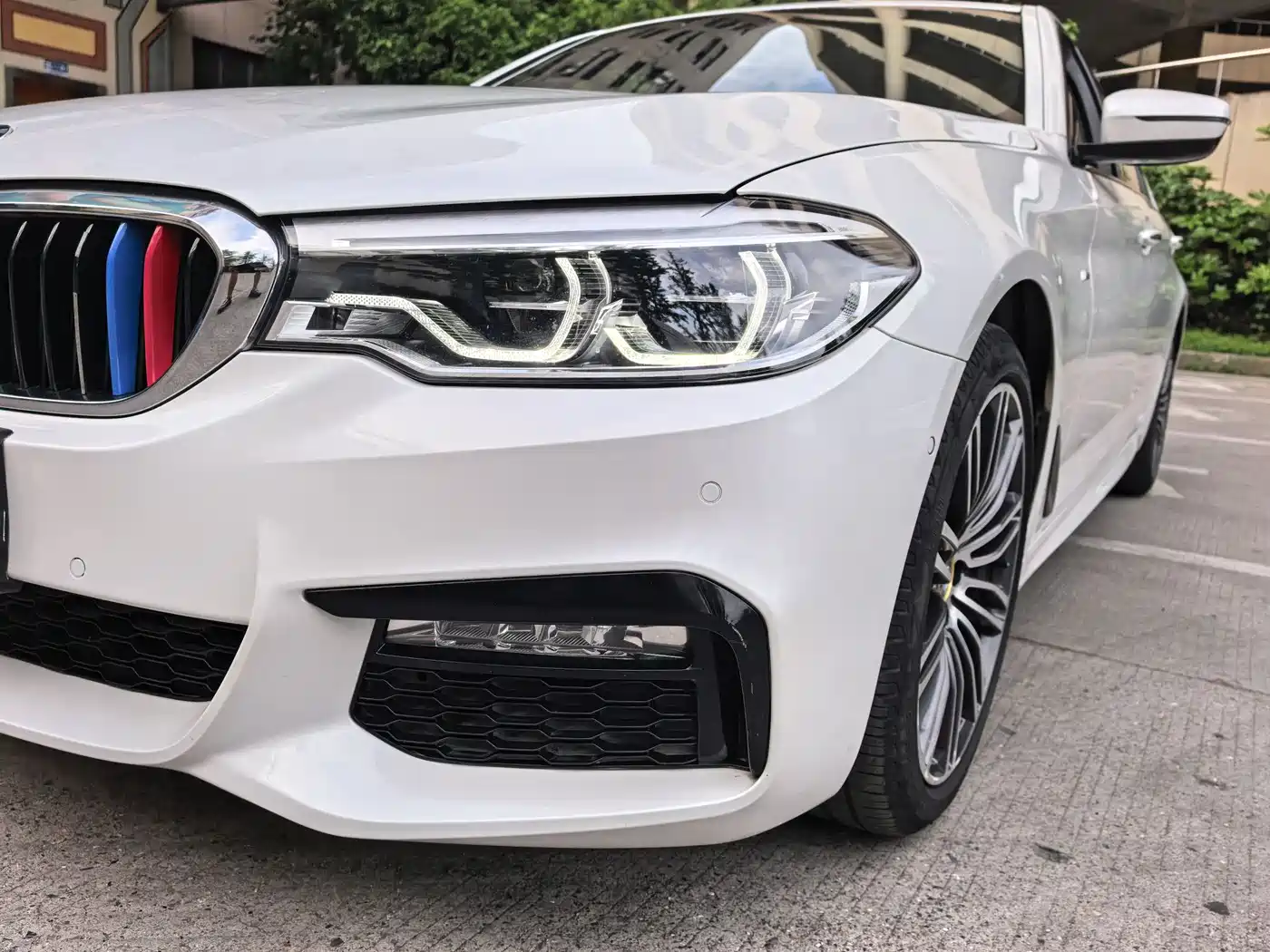 BMW 5 Series 2018 530Li Premium M Sport Package фото 4