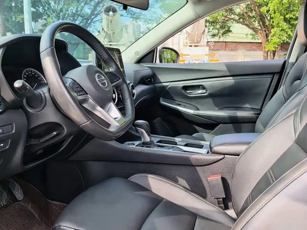 Фото 4 - Nissan Sylphy