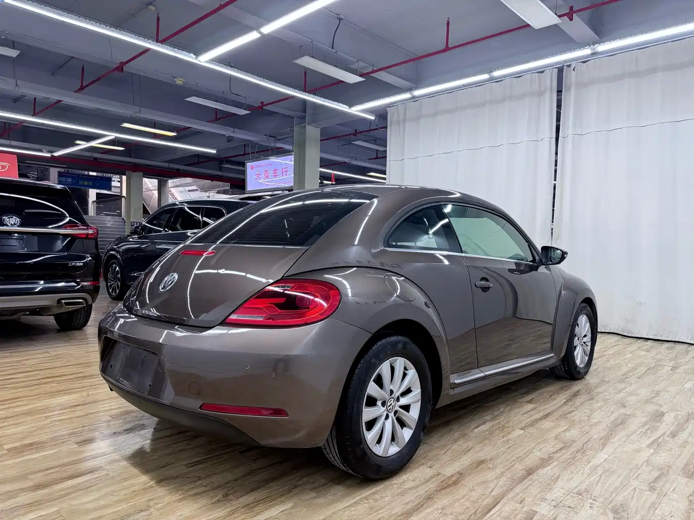 Volkswagen Beetle 2013 1.2TSI Comfort фото 7