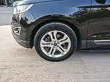 Фото 23 - Ford Edge