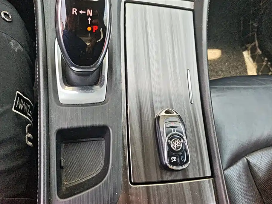 Buick LaCrosse 2018 Model 20T Elite Edition фото 16