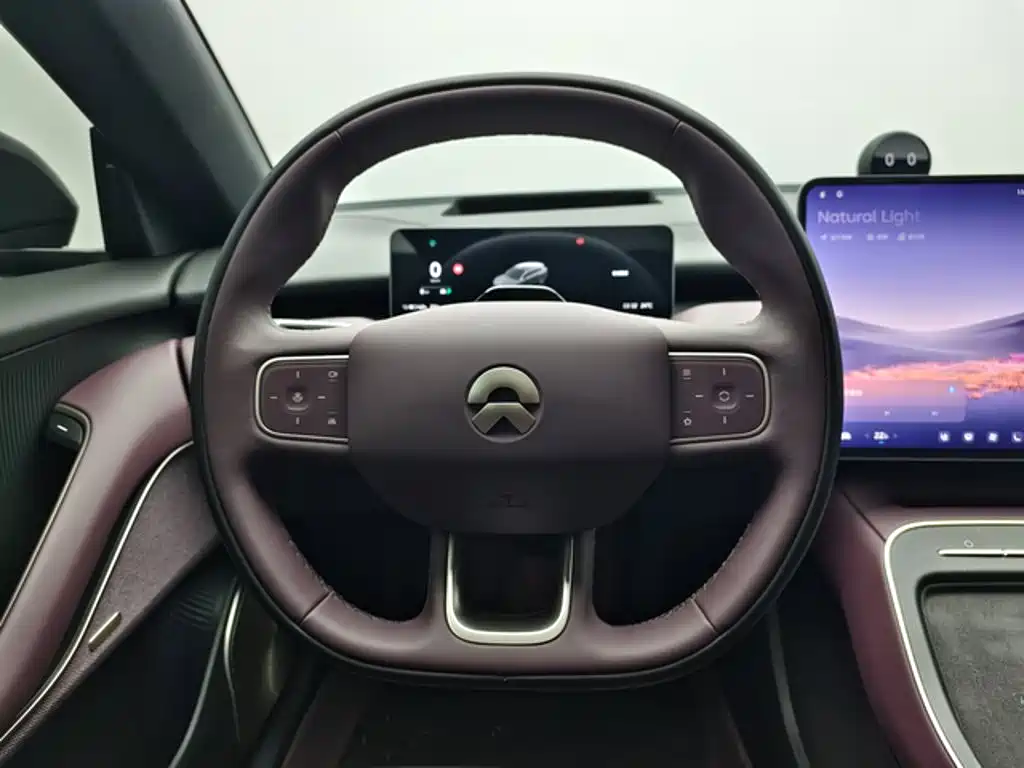 Фото 6 - NIO ET5T