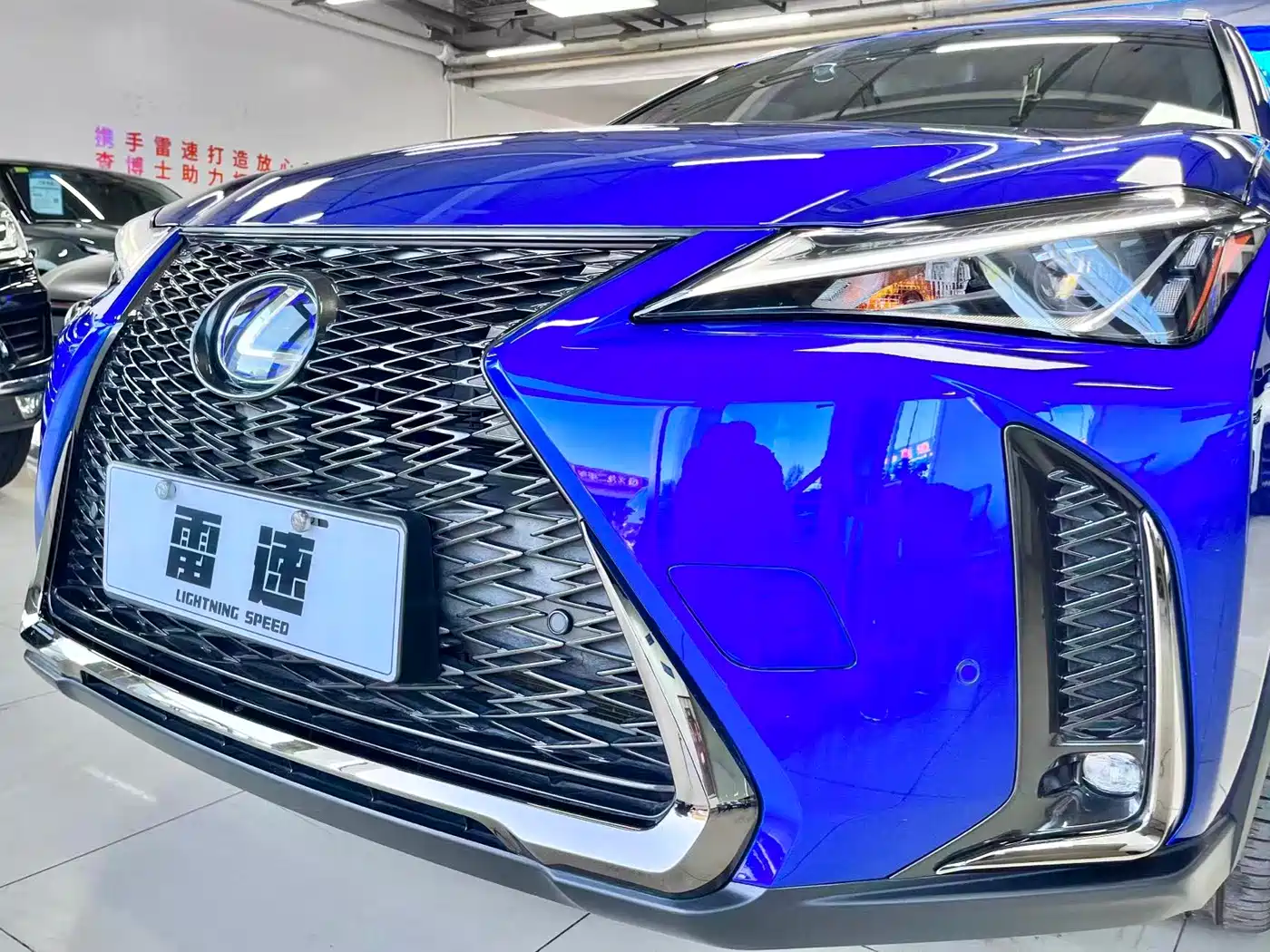 Lexus UX 2020 260h F SPORT Edition фото 21