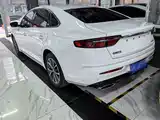Фото 4 - Geely Preface