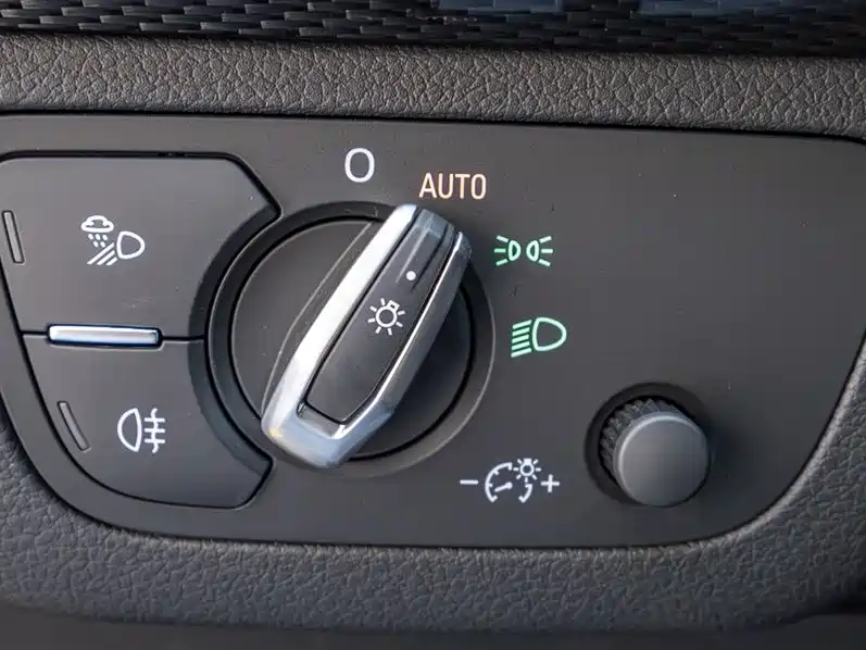 AUDI Q5L SPORTBACK