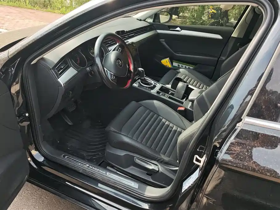 Volkswagen Magotan 2018 280TSI DSG Comfort фото 9