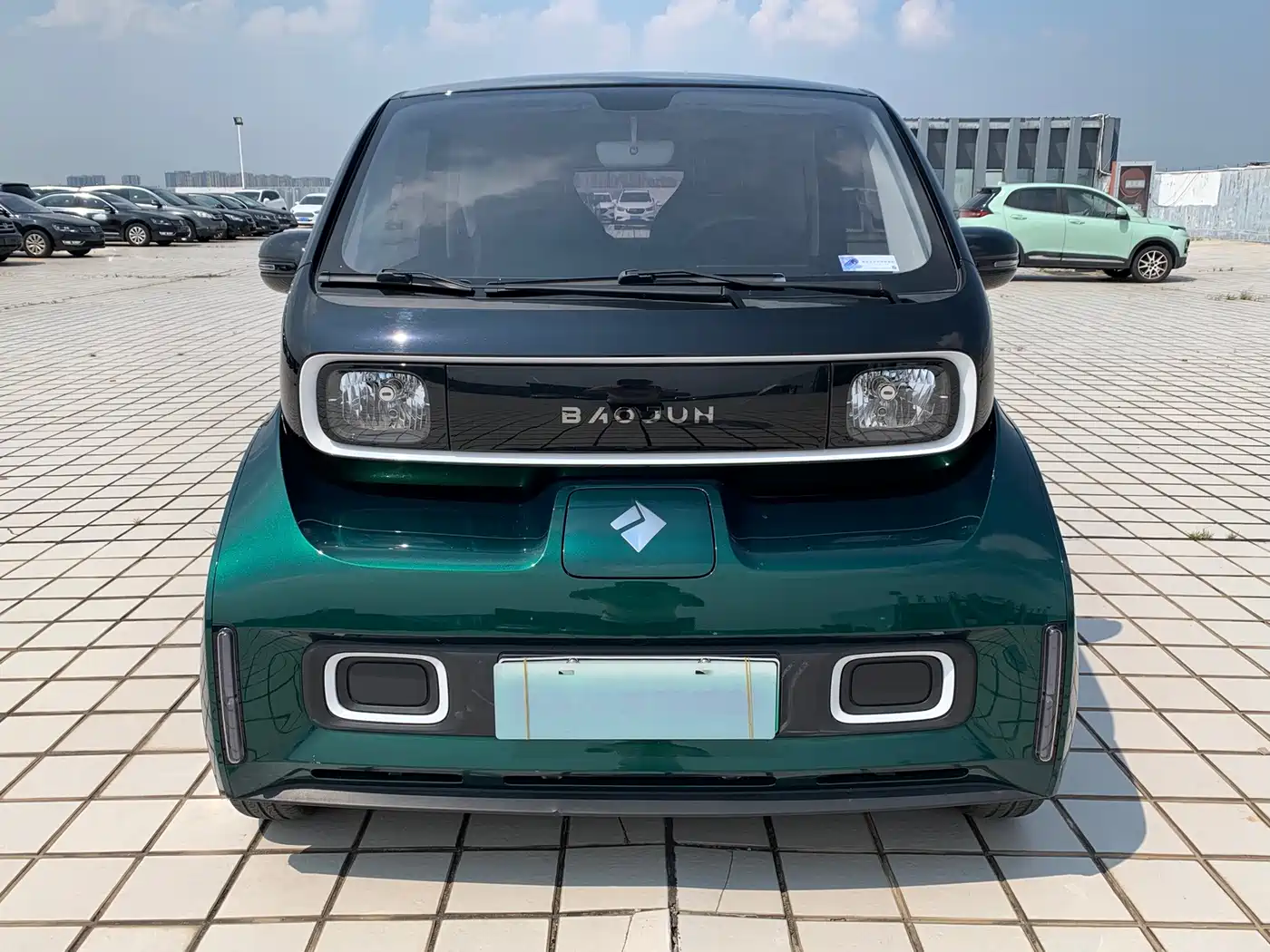 Baojun KiWi EV 2022 2022 Artist Lite Edition LFP