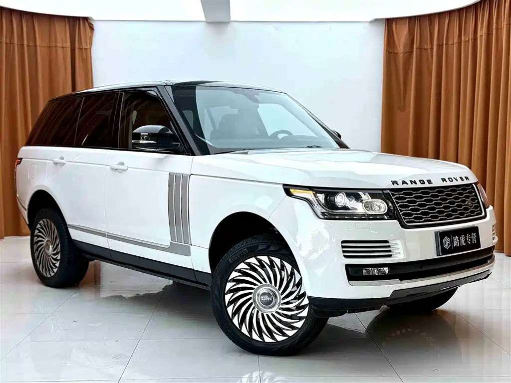 Land Rover Range Rover 2015 3.0 TDV6 Vogue фото 3