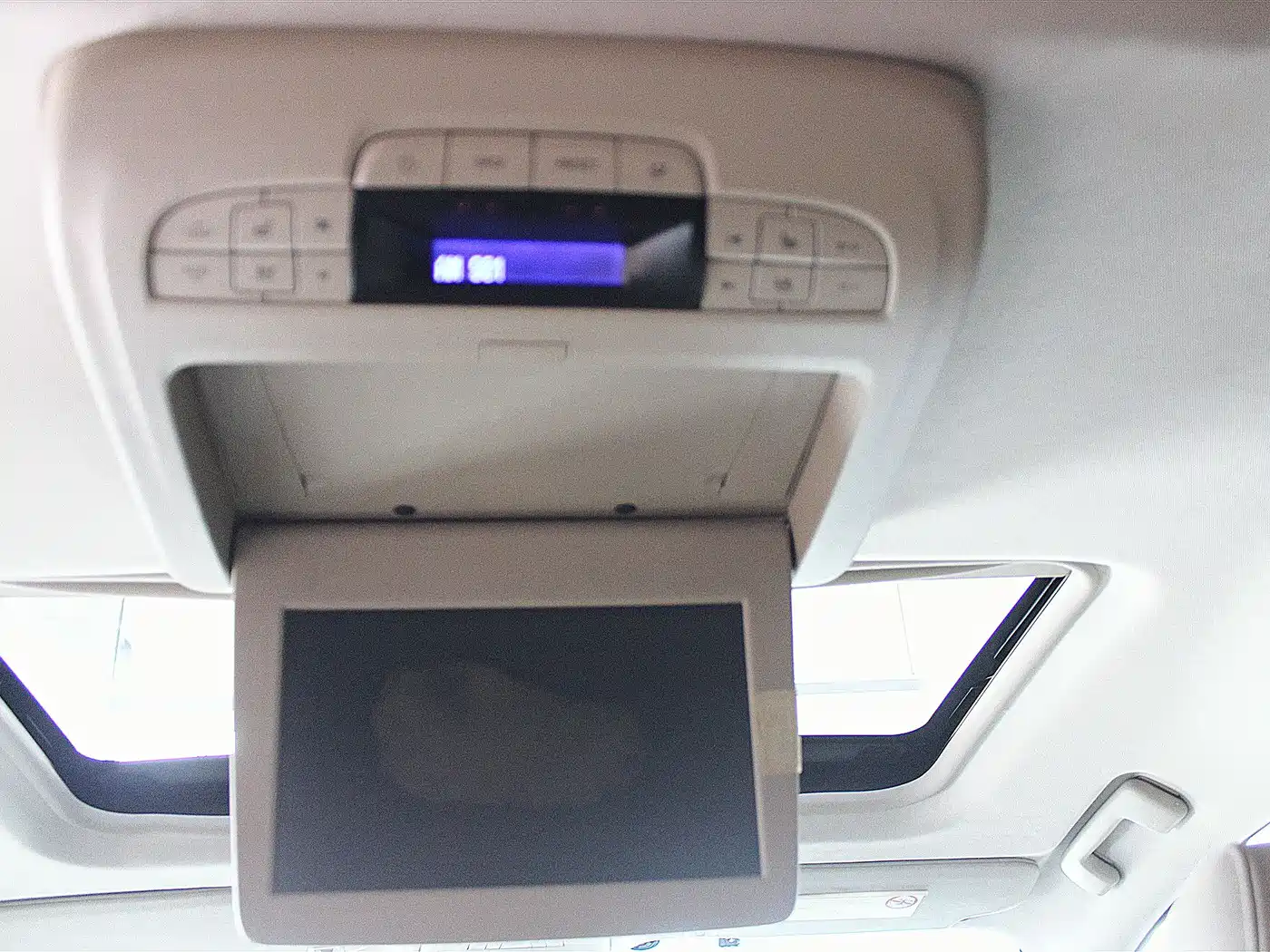 Buick GL8 2013 3.0L XT Luxury Business Flagship Edition фото 10
