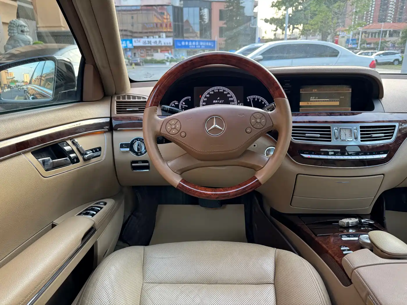 Mercedes-Benz S-Class 2010 S 350 L Luxury фото 17