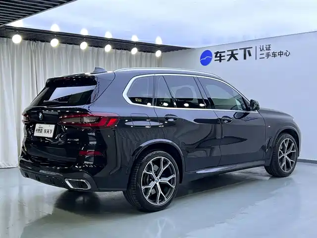 BMW X5 (Import) 2021 Facelift xDrive40i Exclusive M Sport Package — фото 5