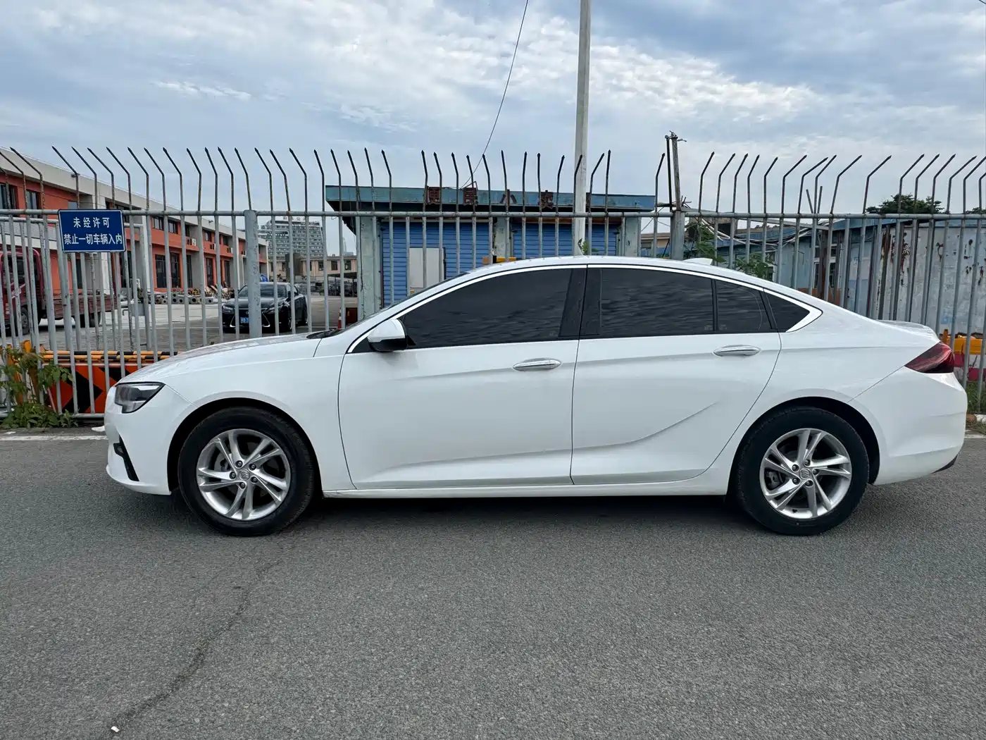 BUICK REGAL
