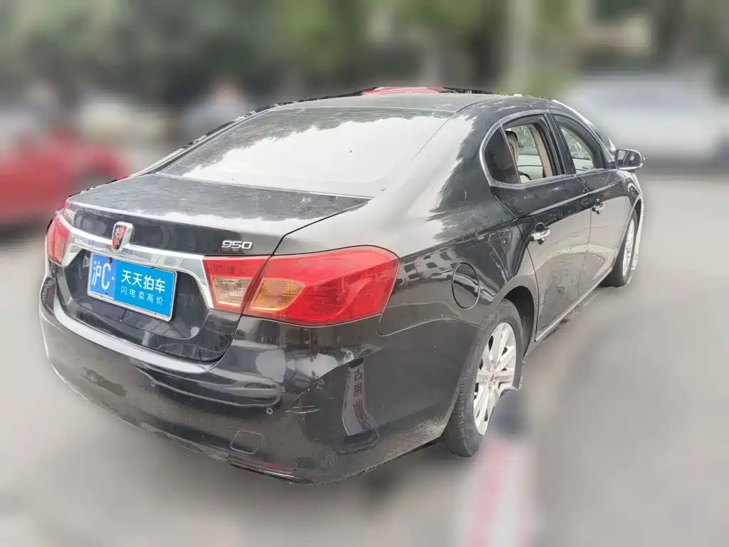 Фото 2 - Roewe 950