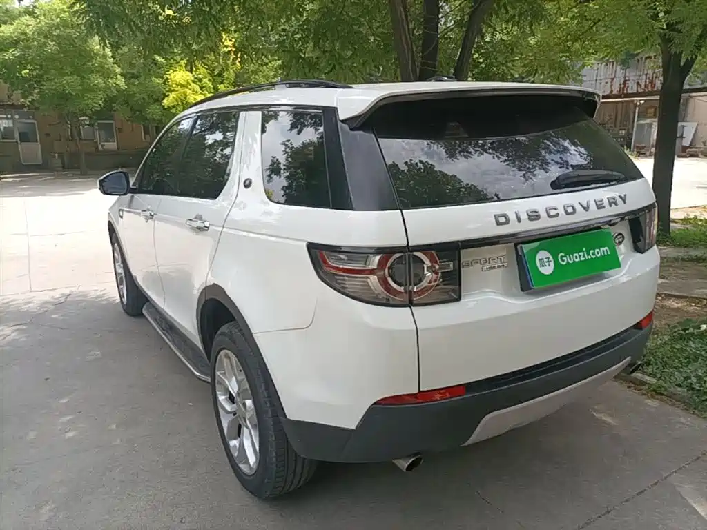 Land Rover Discovery Sport 2016 2.0T HSE фото 5