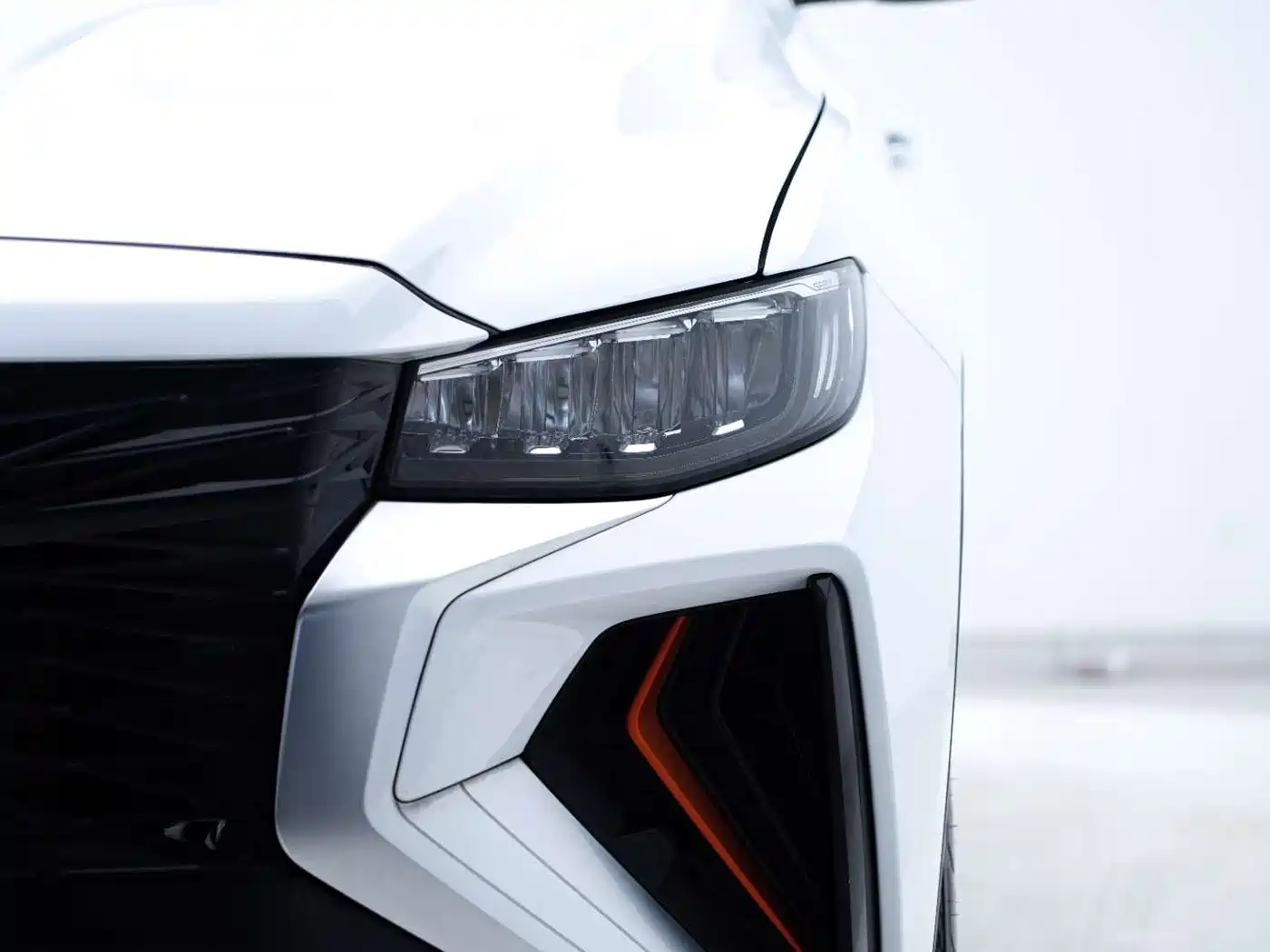 GEELY AUTOMOBILE BOYUE