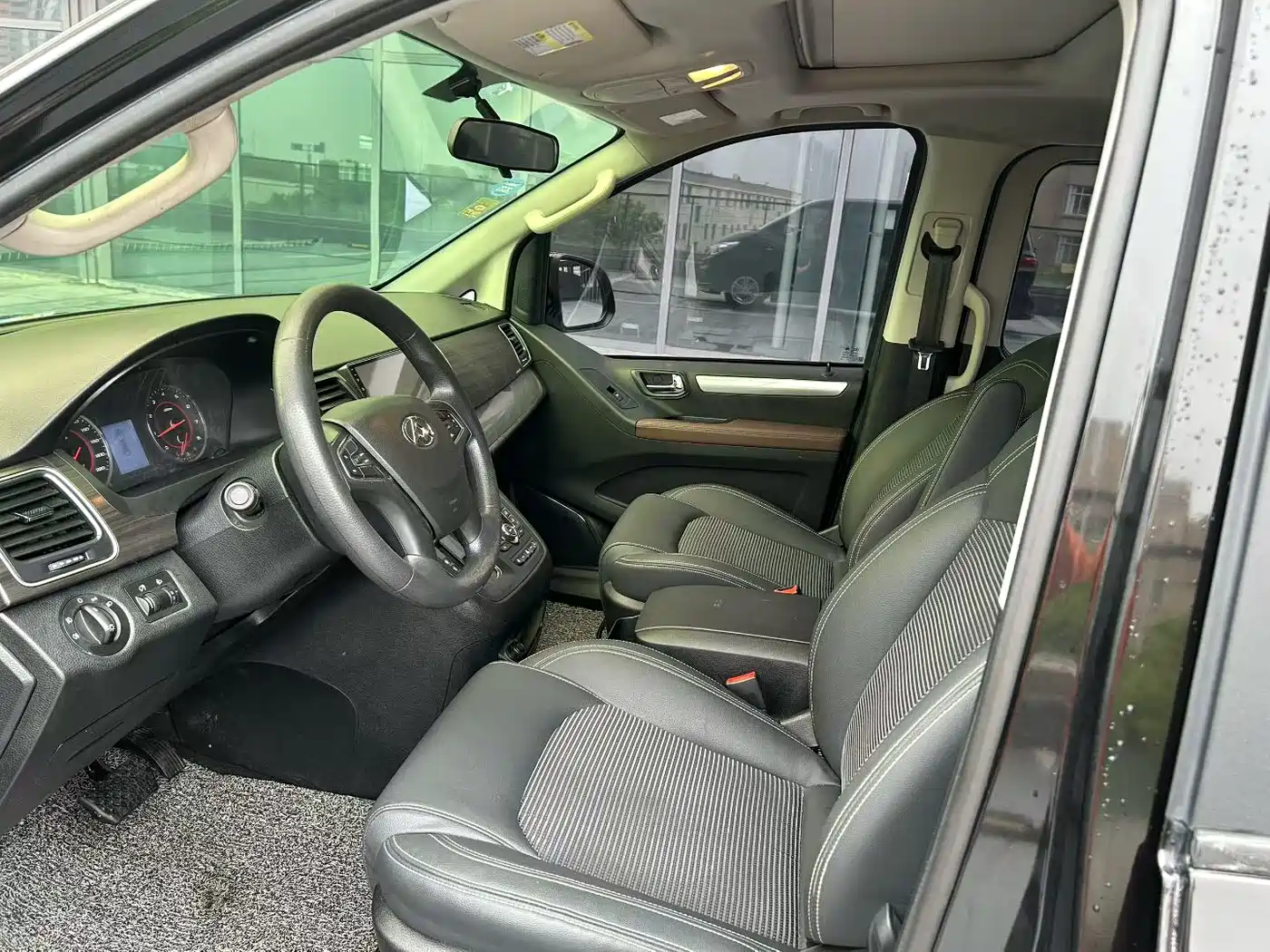 SAIC MAXUS CHASE G10