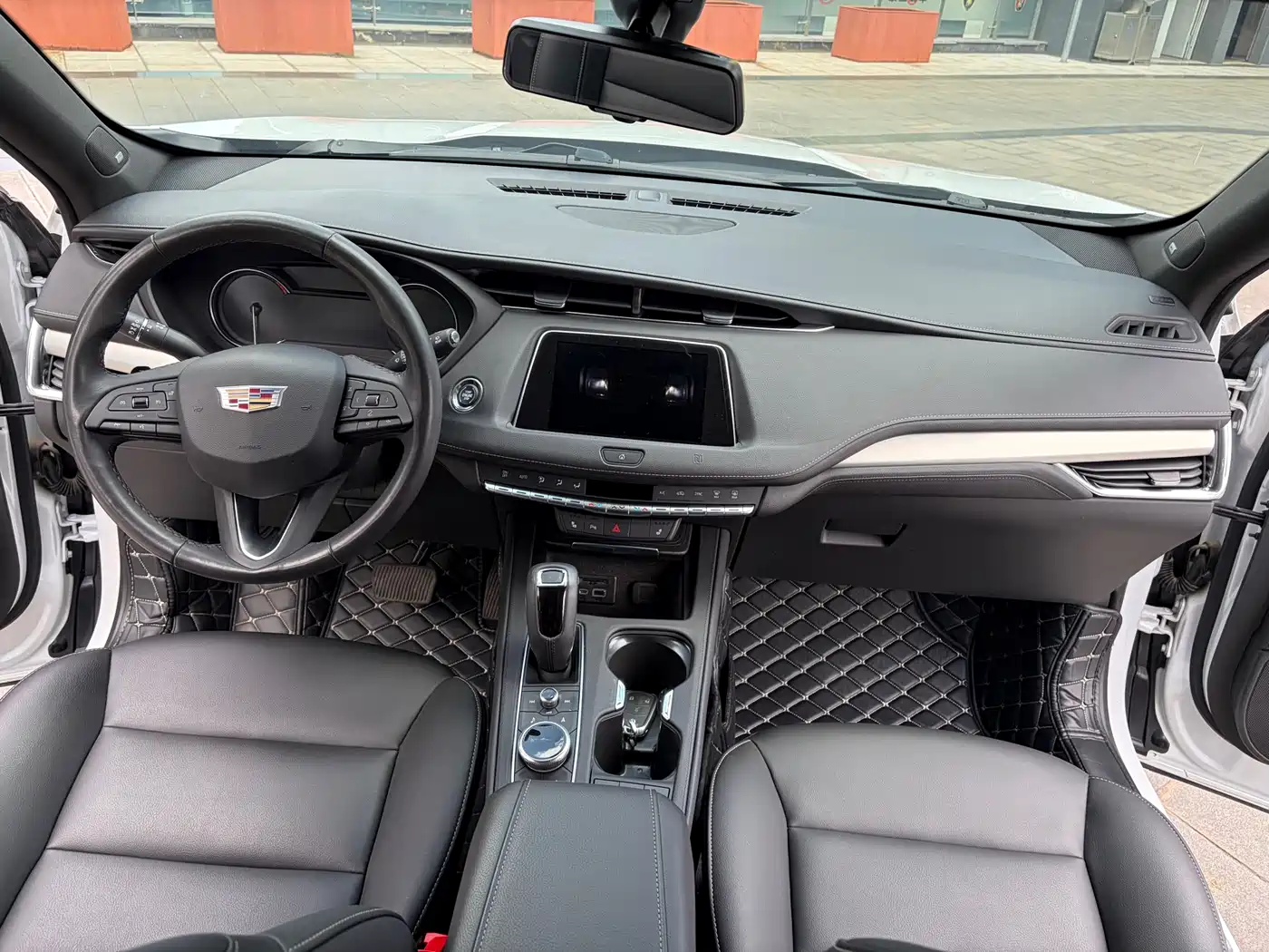 Cadillac XT4 2018 28T FWD Leading Edition фото 10
