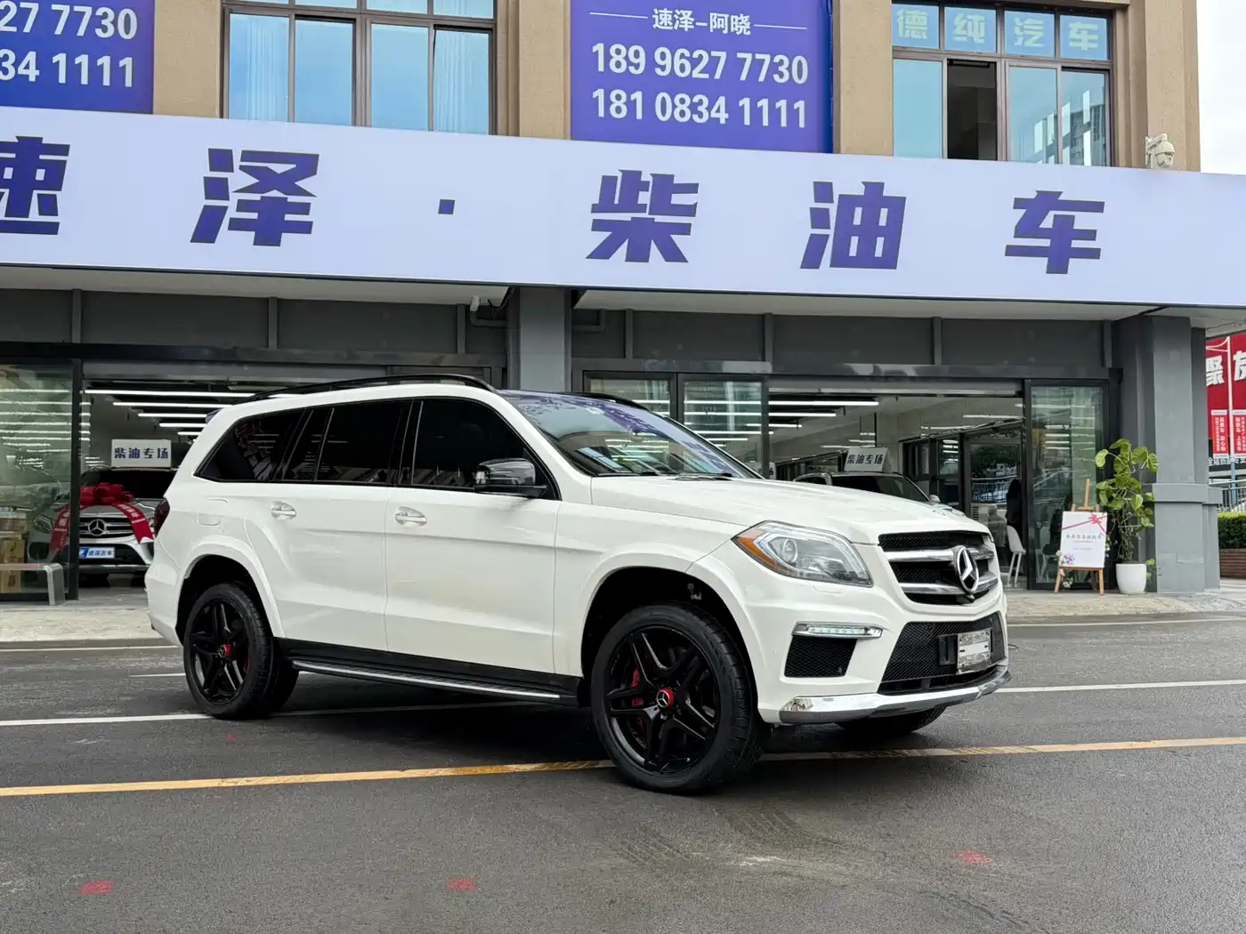 Mercedes-Benz GL-Class 2014 GL 350 CDI 4MATIC фото 3